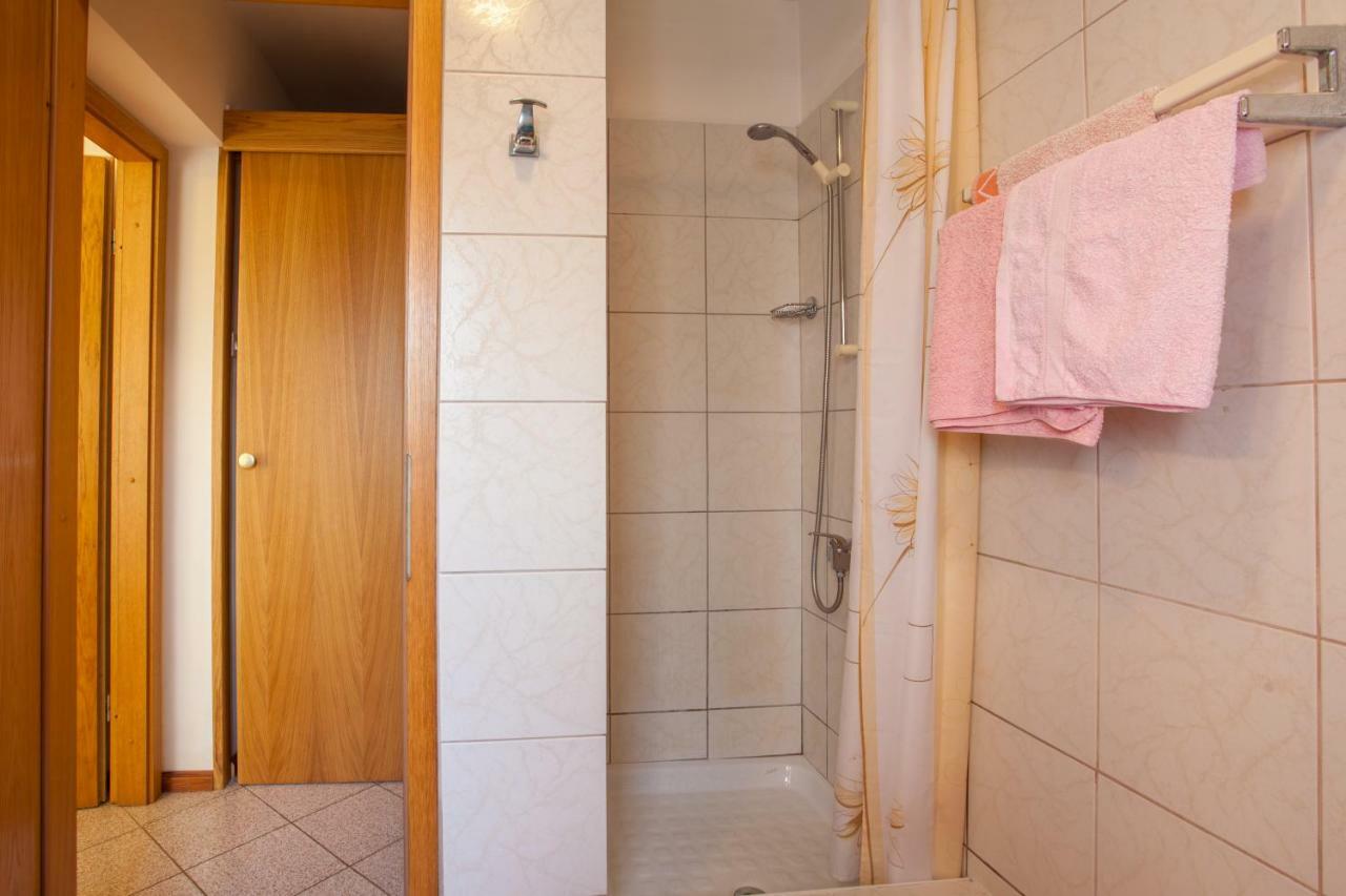 Rooms Ester Cres Zewnętrze zdjęcie