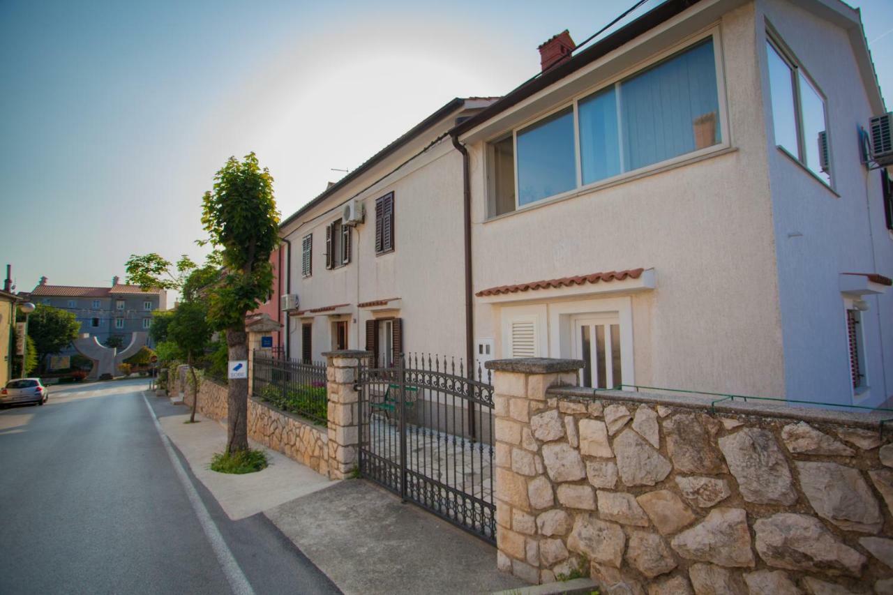 Rooms Ester Cres Zewnętrze zdjęcie