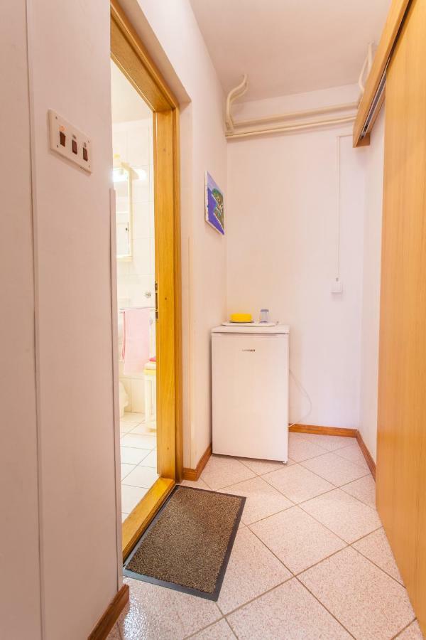 Rooms Ester Cres Zewnętrze zdjęcie