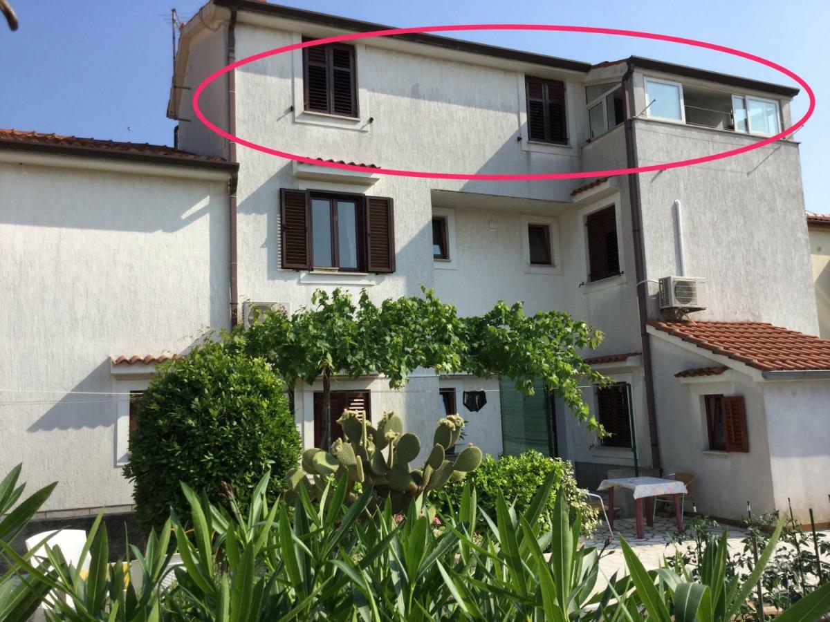 Rooms Ester Cres Zewnętrze zdjęcie