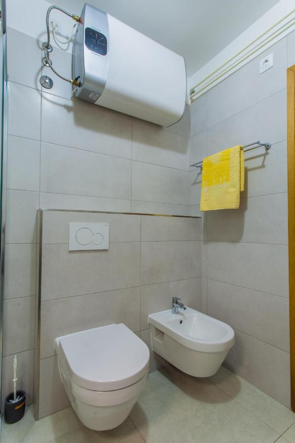 Rooms Ester Cres Zewnętrze zdjęcie
